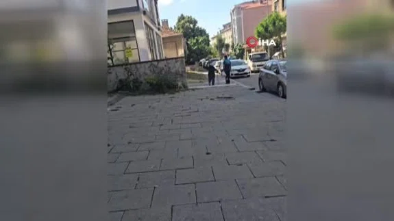 Pendik’te temizlik personelinden yürek ısıtan yardım