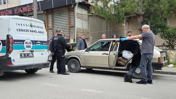 Bursa İnegöl’de araçta şüpheli ölüm: 22 yaşındaki genç hayatını kaybetti