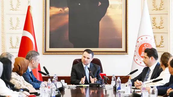 Bakan Gürlek: Sürekli Operasyon Yapıyoruz;  Kullanıcılara, Torbacılara, Dağıtıcılara