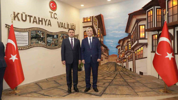 Bakan Bolat’tan Kütahya’da ekonomi ve ticaret mesajı