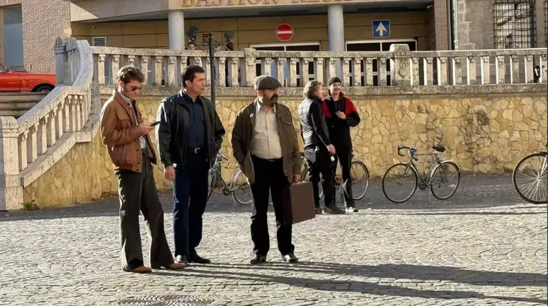 Çatlı filmi nerede çekiliyor, konusu ne? Budapeşte'deki sette neler yaşanıyor?