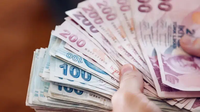 Üst düzey bürokratlara 30 bin TL zam düzenlemesi neden geri çekildi?