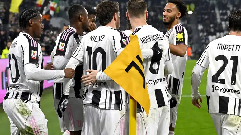 Jayden Oosterwolde Juventus’a transfer olacak mı? Fenerbahçe ne kadar bonservis istiyor?