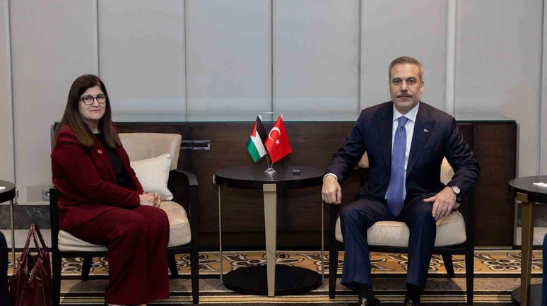 Hakan Fidan’dan İstanbul’da Kritik Görüşme! Filistinli Mevkidaşıyla Bir Araya Geldi