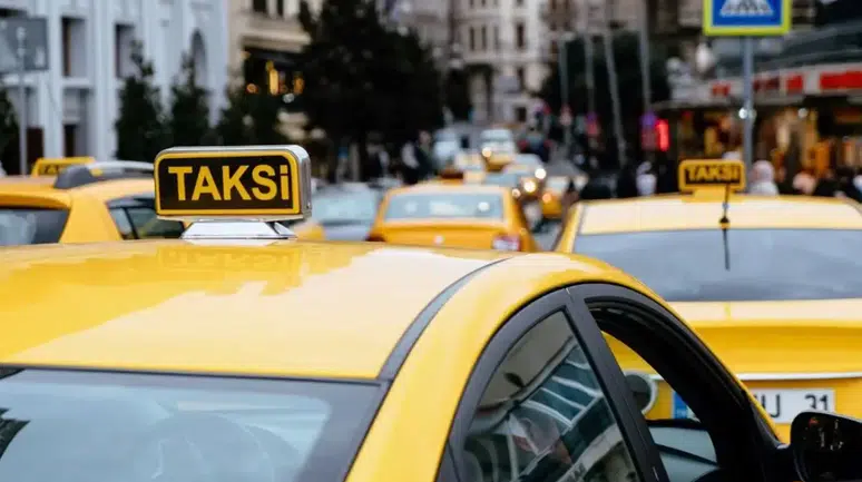 Taksilerde Dijital Dönem Başlıyor: Taksimetreler “Taksi Mali Cihaz” ile Entegre Olacak