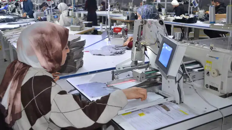 Muşlu Girişimci İsmail Gül: İşçi Olarak Başladı, Şimdi 11 Ülkeye Tekstil Üretiyor