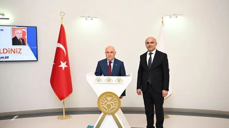 Bir Şehir, Bir Lider, Bir Hikaye: Çiçek’ten Özal’a Vefa Mesajı