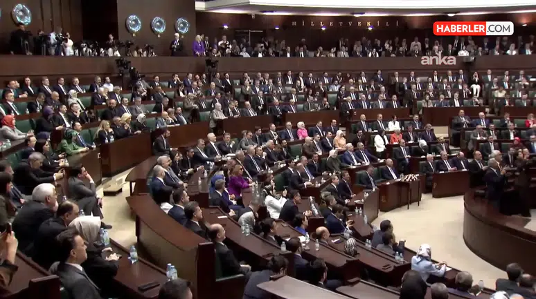 AK Parti Grup Toplantısında Duygusal Anlar
