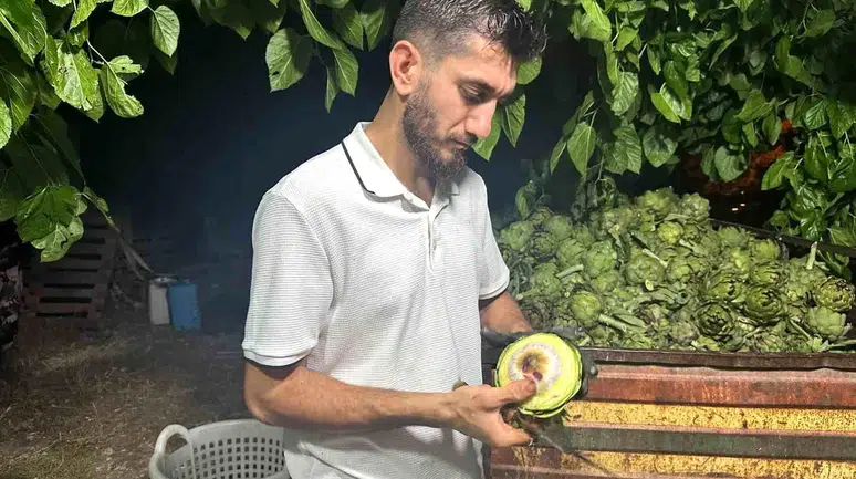 Dedesinden Öğrendi, Şimdi Rekor Kırıyor! Bursa'daki Genç Ustanın Hikayesi