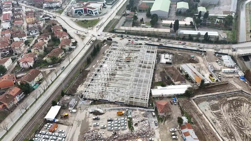 Sakarya’da Şehir Kütüphanesi ve Bilim Merkezi yükseliyor: Dev projede yüzde 50 eşiği aşıldı