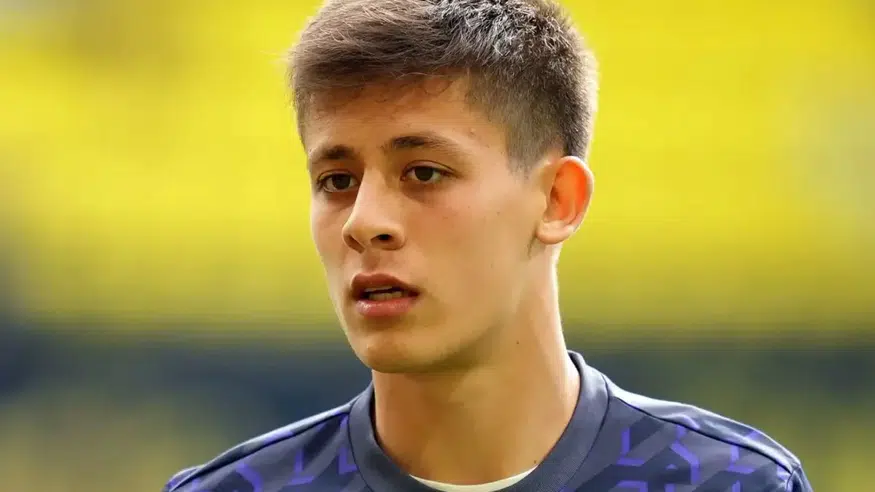 Arda Güler Real Madrid’de Kriz Yarattı: Takım Arkadaşları Genç Yıldızı Eleştiriyor