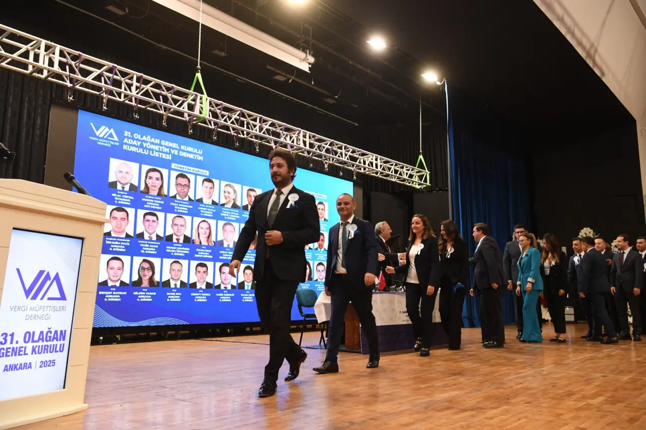 Vergi Müfettişleri Derneği'nde bayrak değişimi 49