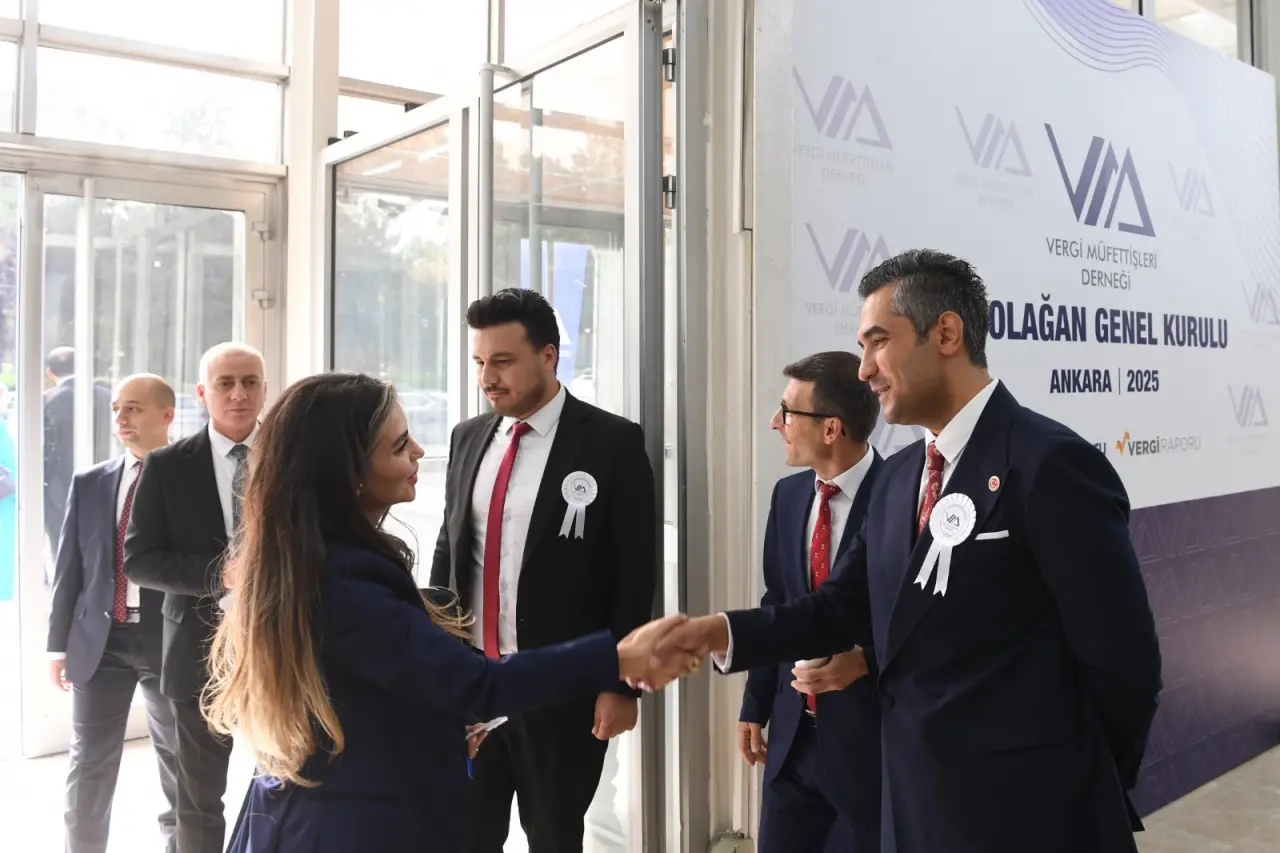 Vergi Müfettişleri Derneği'nde bayrak değişimi 36