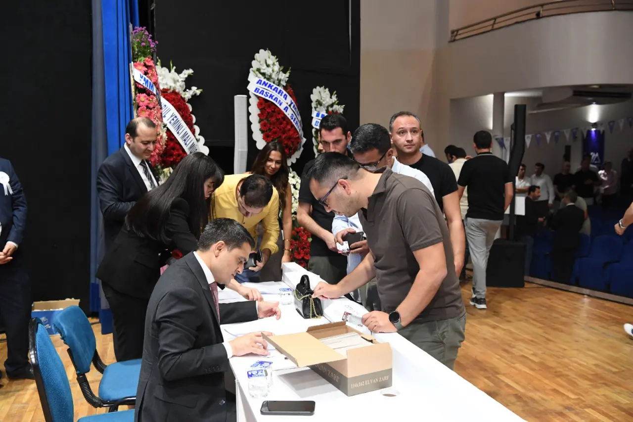 Vergi Müfettişleri Derneği'nde bayrak değişimi 15