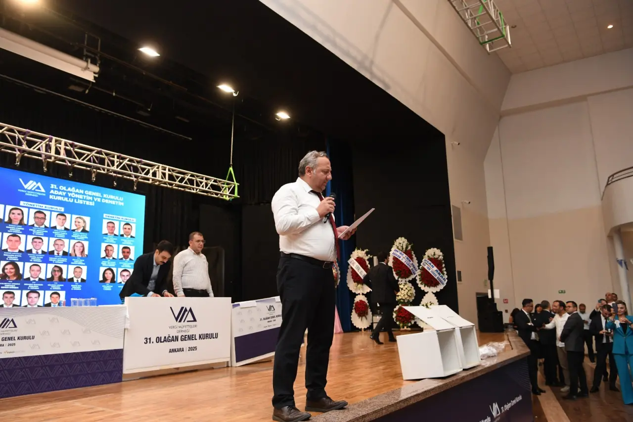 Vergi Müfettişleri Derneği'nde bayrak değişimi 68