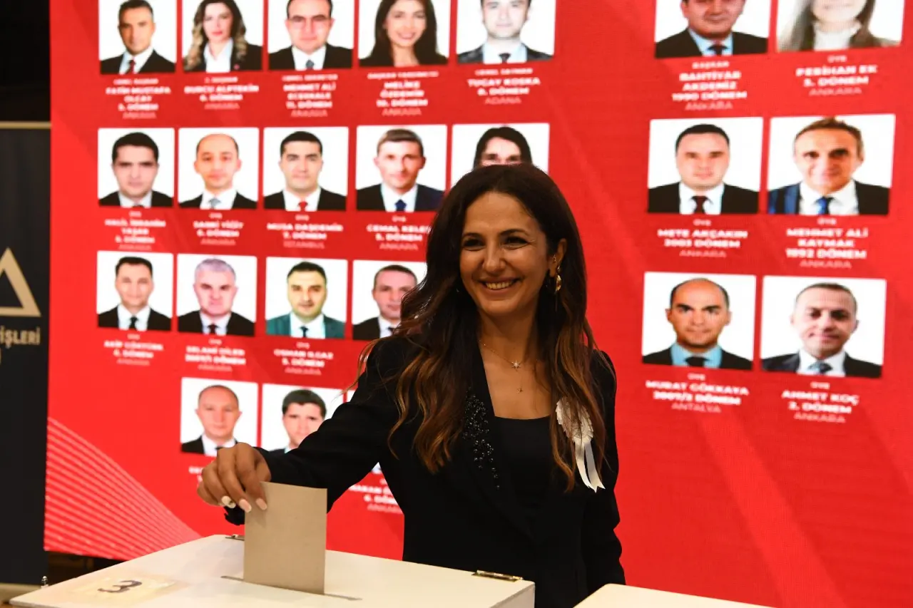 Vergi Müfettişleri Derneği'nde bayrak değişimi 25