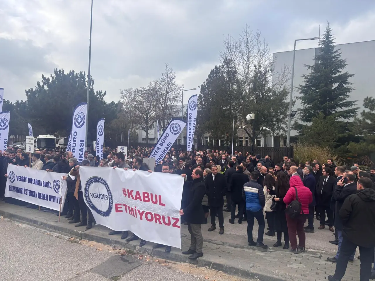 Kariyer Büro Sendikası’ndan Tepki: “666 Sayılı KHK En Büyük Mağduriyeti Yarattı 5