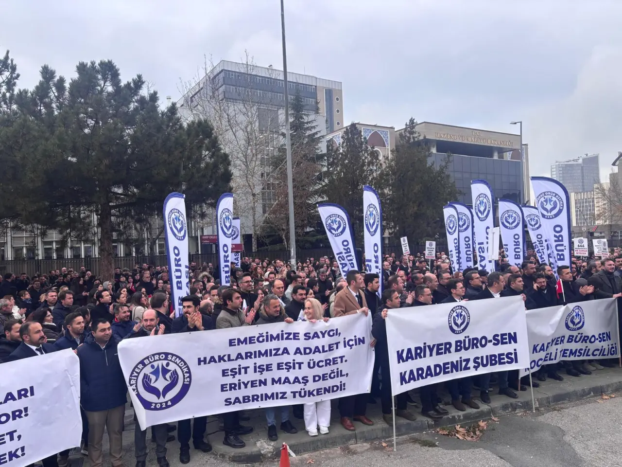 Kariyer Büro Sendikası’ndan Tepki: “666 Sayılı KHK En Büyük Mağduriyeti Yarattı 4