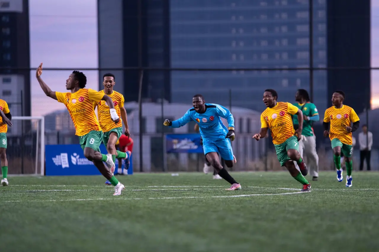ULUSLARARASI İSTANBUL CUP’TA ŞAMPİYON KAMERUN 12