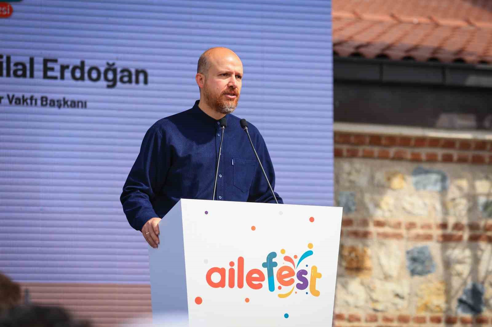 aileler-rami-kutuphanesinde-bulusuyor-ailefest-6-ekime-kadar-surecek