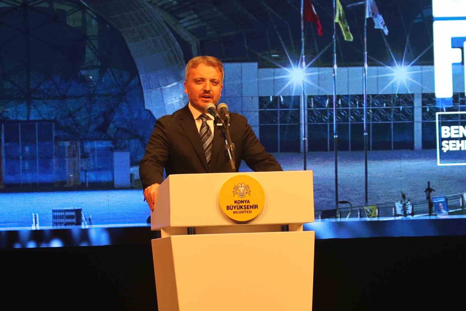 bakan-ciftci-koklerinden-guc-alarak-gelecege-yuruyen-bir-genclik-turkiye-yuzyilini-insa-edecek