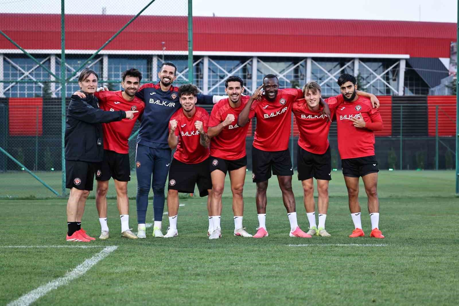 corum-fk-besiktas-maci-hazirliklarini-surdurdu