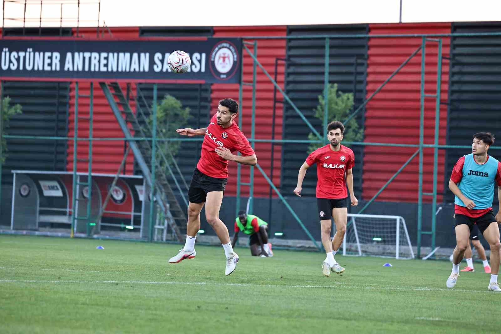 corum-fk-besiktas-maci-hazirliklarini-surdurdu