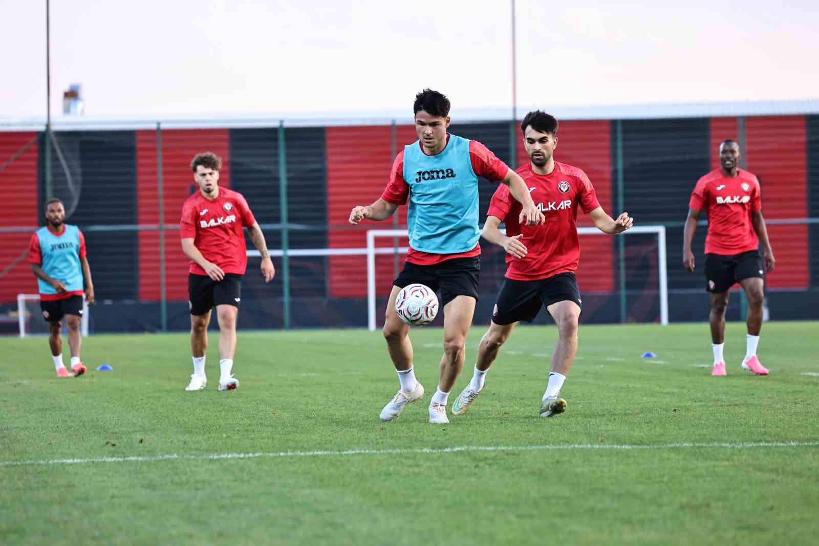 corum-fk-besiktas-maci-hazirliklarini-surdurdu