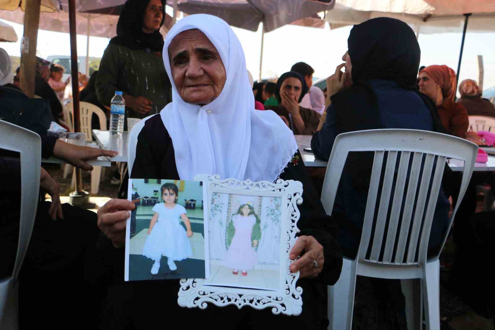 narin-guran-mezari-basinda-anildi