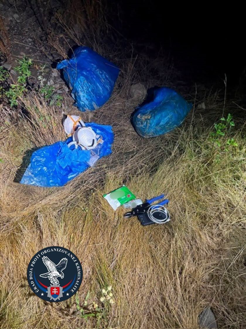 slovakyada-dron-fabrikasina-saldiri-planlayan-3-supheli-yakalandi