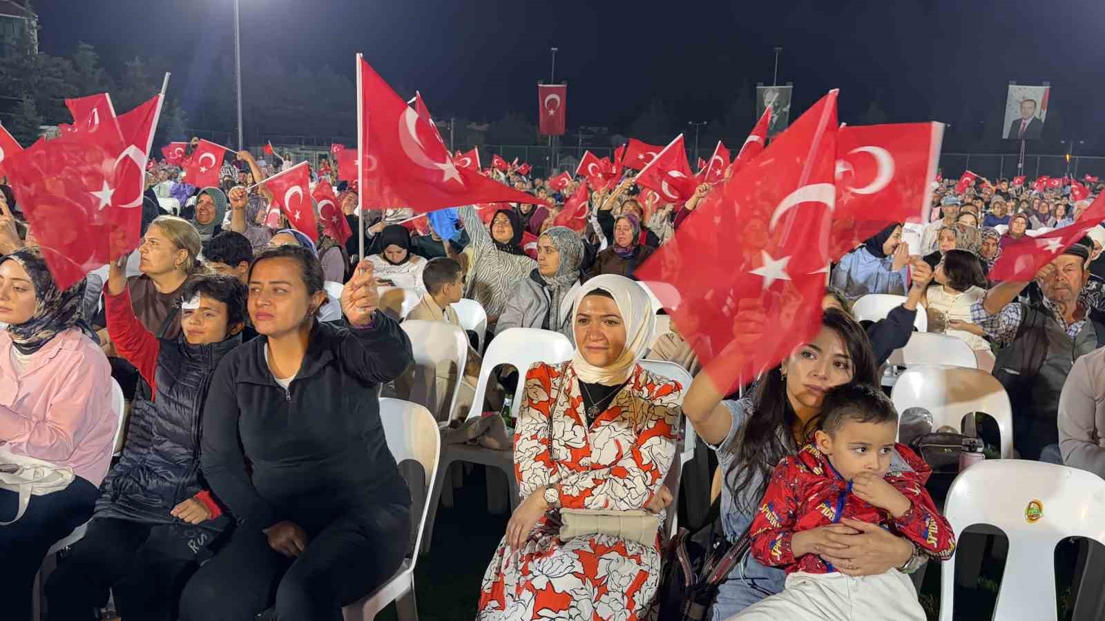 tbmm-baskani-kurtulmus-artik-onumuzde-yeni-bir-kapi-acilmis-yeni-bir-yolun-baslangicindayiz