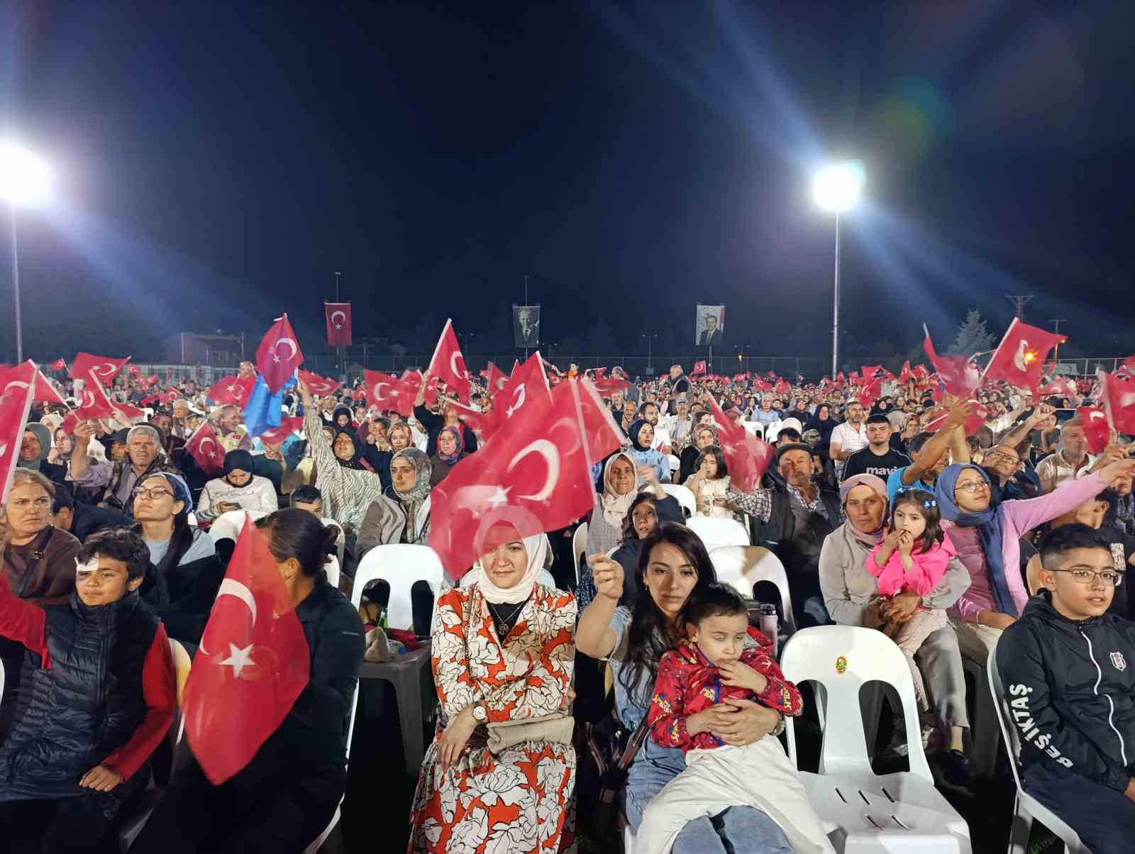 tbmm-baskani-kurtulmus-artik-onumuzde-yeni-bir-kapi-acilmis-yeni-bir-yolun-baslangicindayiz