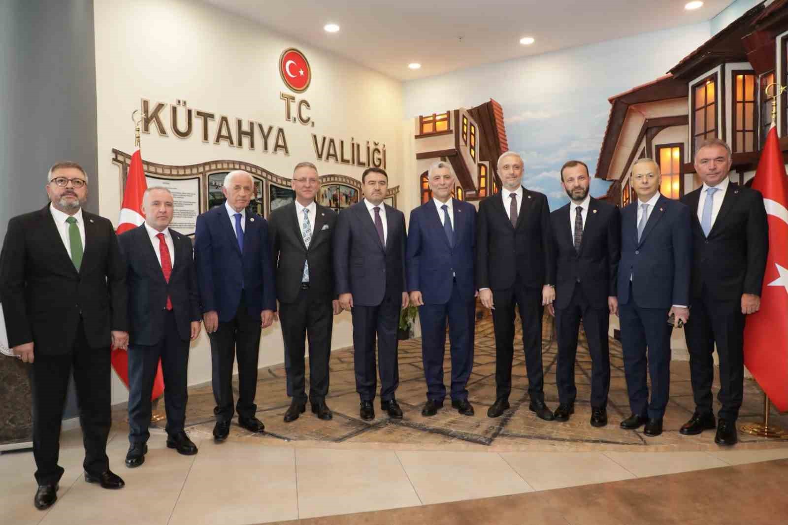 ticaret-bakani-bolattan-kutahya-valiligine-ziyaret