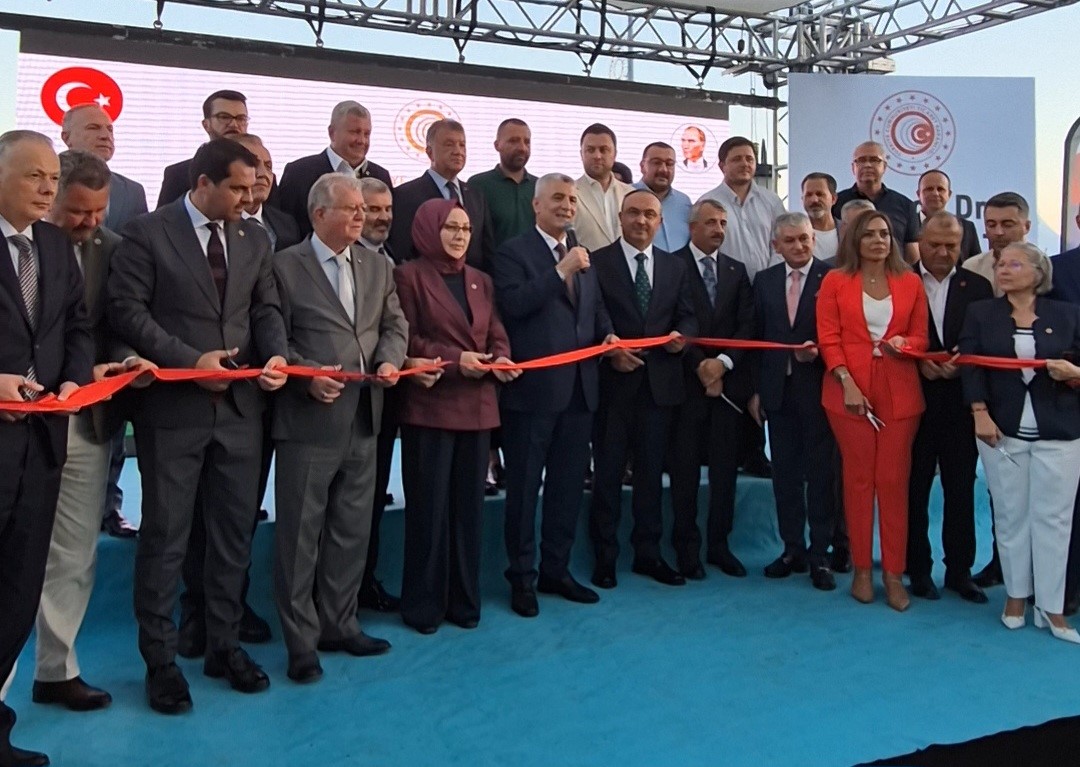 bakan-bolat-turkiye-buyuk-bir-uretim-ulkesi-haline-geldi