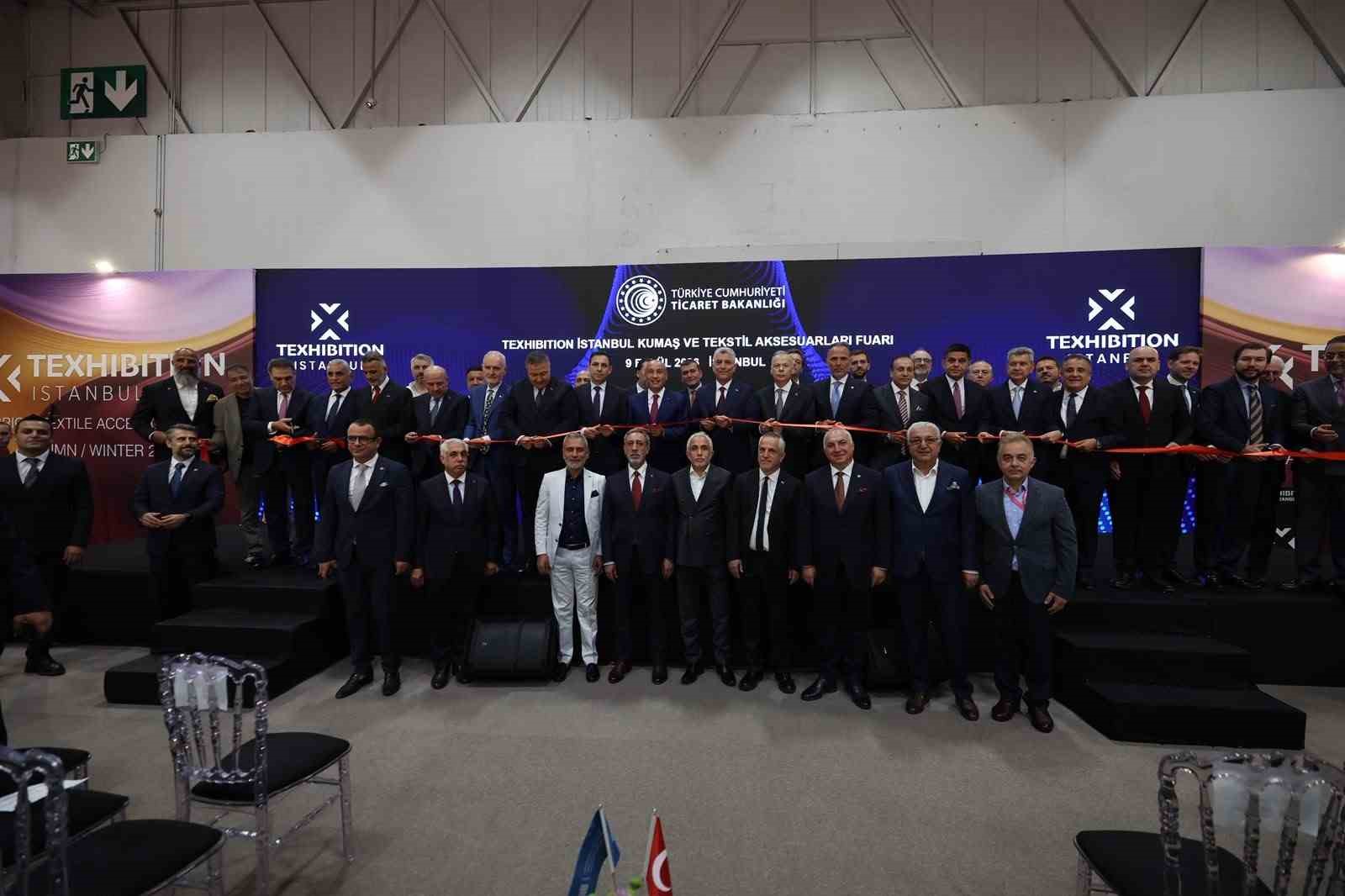 bakan-bolat-turkiye-kuresel-tekstil-ve-konfeksiyon-ihracatindan-yuzde-36-pay-aldi
