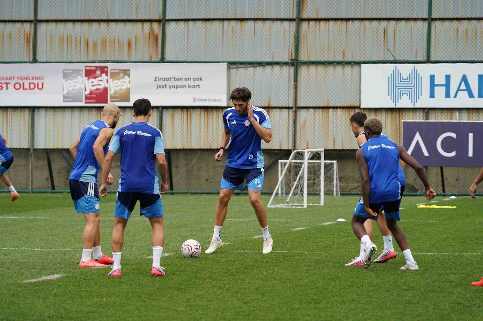 caykur-rizespor-goztepe-maci-hazirliklarini-surdurdu