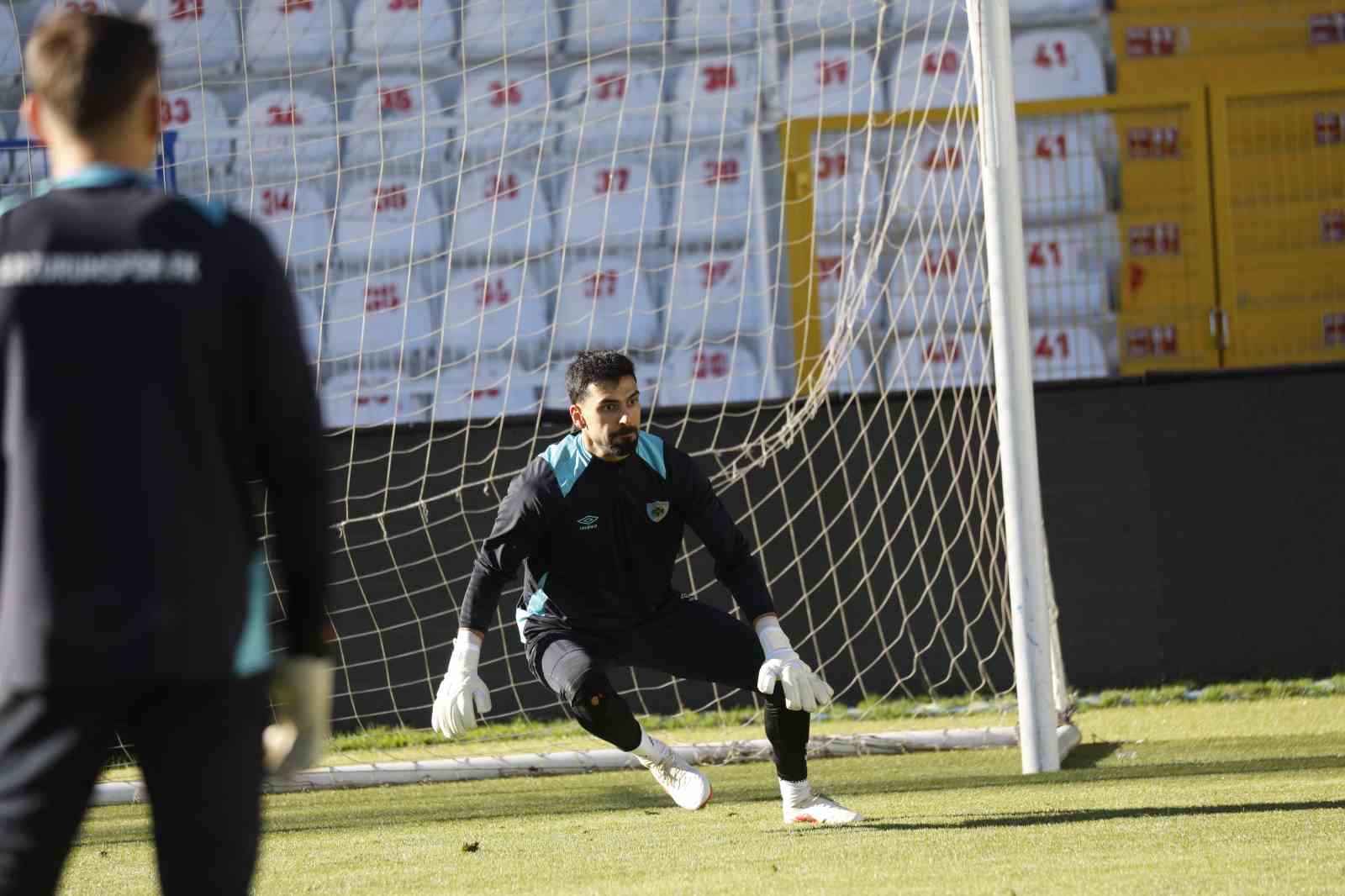 erzurumspor-fk-besiktas-macinin-hazirliklarina-devam-etti