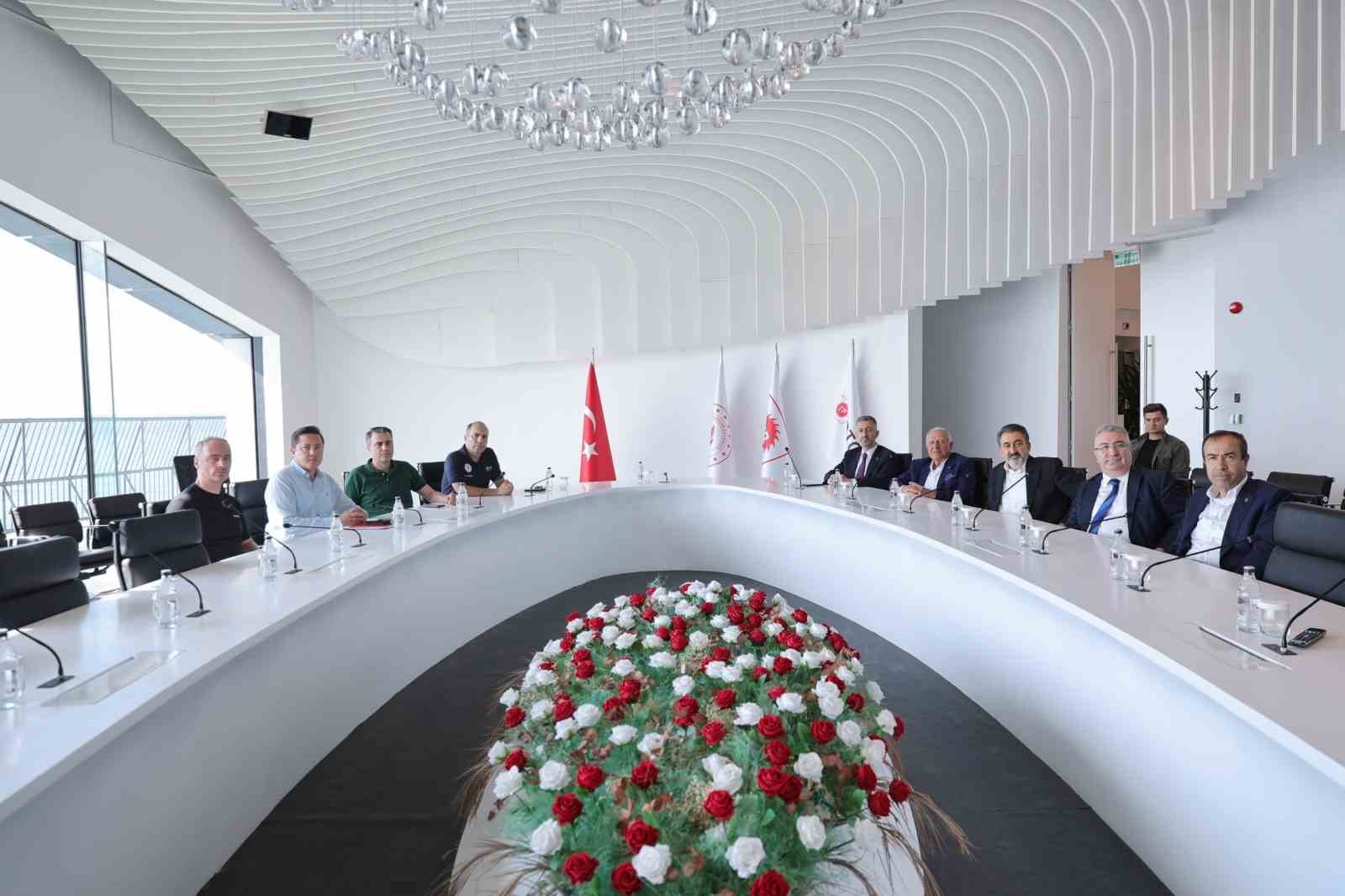 filyos-limaninin-bolgesel-lojistik-ve-ticaret-merkezi-olmasi-hedefleniyor