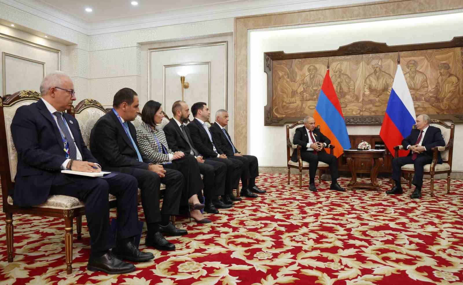 putinden-pasinyana-abye-katilma-sureci-bu-karari-mumkun-olan-en-kisa-surede-verin
